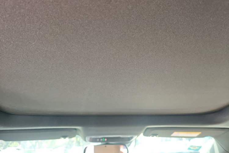 Used Buick LaCrosse 2016 28T Luxury Version Headliner