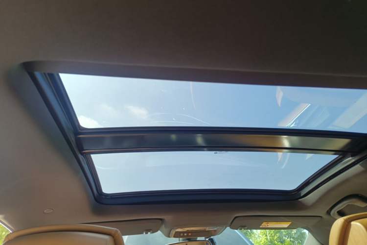 Used Buick LaCrosse 2016 20T Elite Edition Headliner