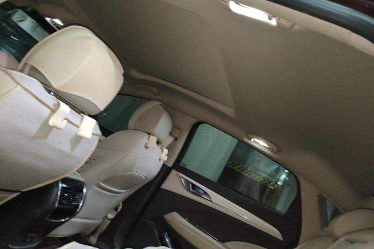 Used Buick LaCrosse 2016 30H Luxury Version Headliner