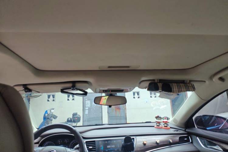 Used Buick LaCrosse 2016 20T Leading Model Headliner