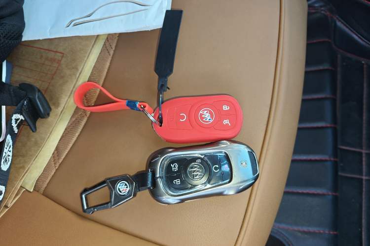 Used Buick LaCrosse 2016 28T Flagship Model Interior 1
