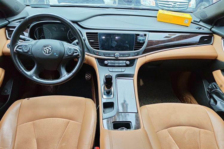 Used Buick LaCrosse 2016 28T Elite Model Interior 2