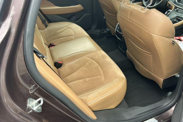 Used Buick LaCrosse 2016 20T Elite Edition Interior 4