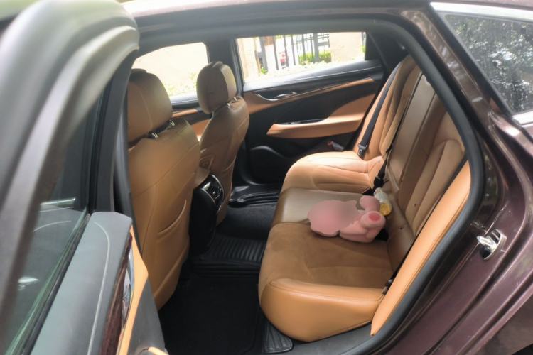 Used Buick LaCrosse 2016 20T Luxury Model Interior 4