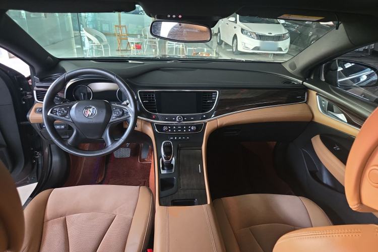 Used Buick LaCrosse 2016 20T Luxury Model Interior 4