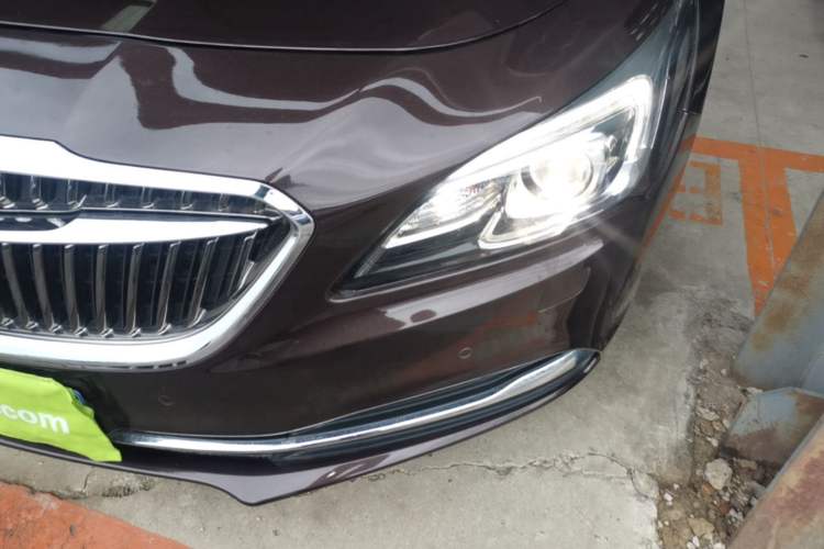 Used Buick LaCrosse 2016 20T Luxury Model Left Front Headlight
