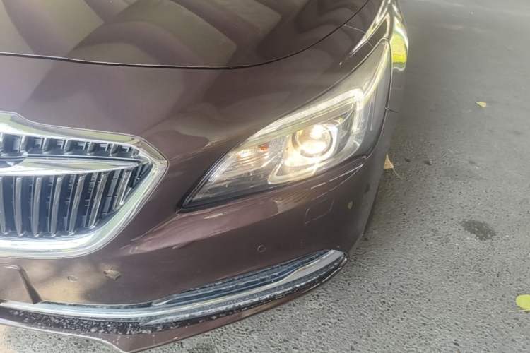 Used Buick LaCrosse 2016 20T Luxury Model Left Front Headlight