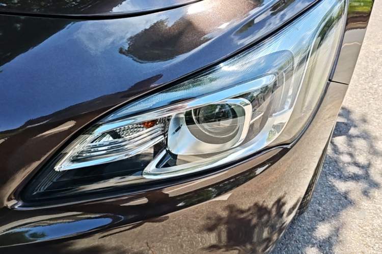 Used Buick LaCrosse 2016 Revised 20T Leading Edition Left Front Headlight
