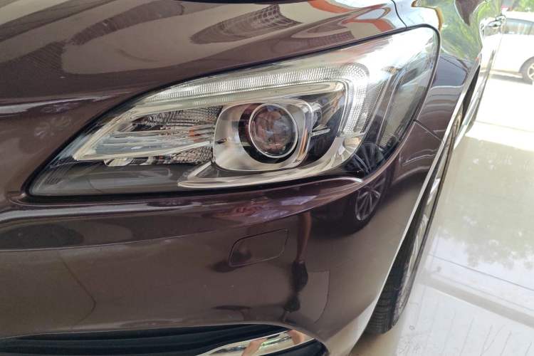 Used Buick LaCrosse 2016 20T Elite Edition Left Front Headlight