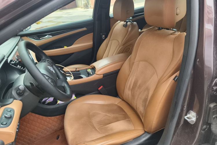 Used Buick LaCrosse 2016 28T Luxury Version Left Front Seat