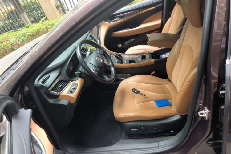 Used Buick LaCrosse 2016 20T Luxury Model Left Front Seat