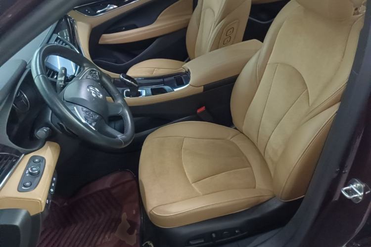 Used Buick LaCrosse 2016 28T Luxury Version Left Front Seat