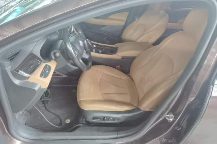 Used Buick LaCrosse 2016 20T Luxury Model Left Front Seat