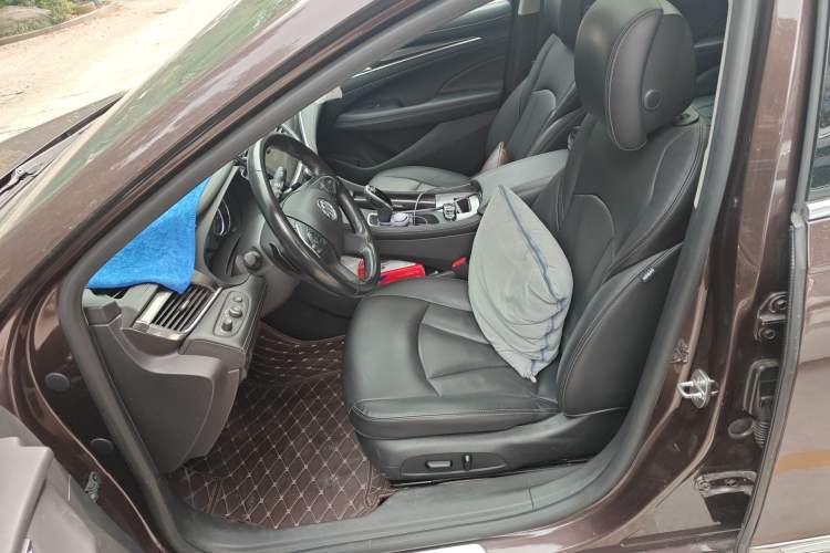 Used Buick LaCrosse 2016 20T Elite Edition Left Front Seat
