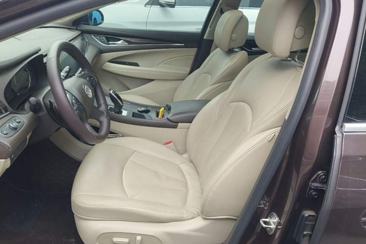 Used Buick LaCrosse 2016 20T Leading Model Left Front Seat