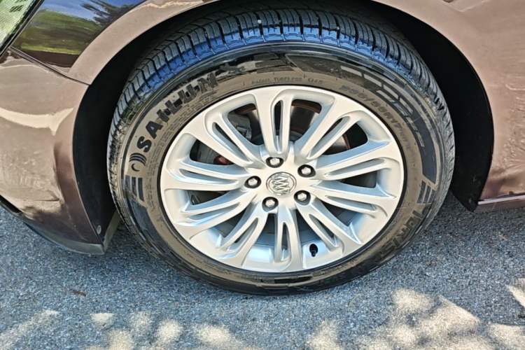 Used Buick LaCrosse 2016 Revised 20T Leading Edition Left Front Wheel Hub