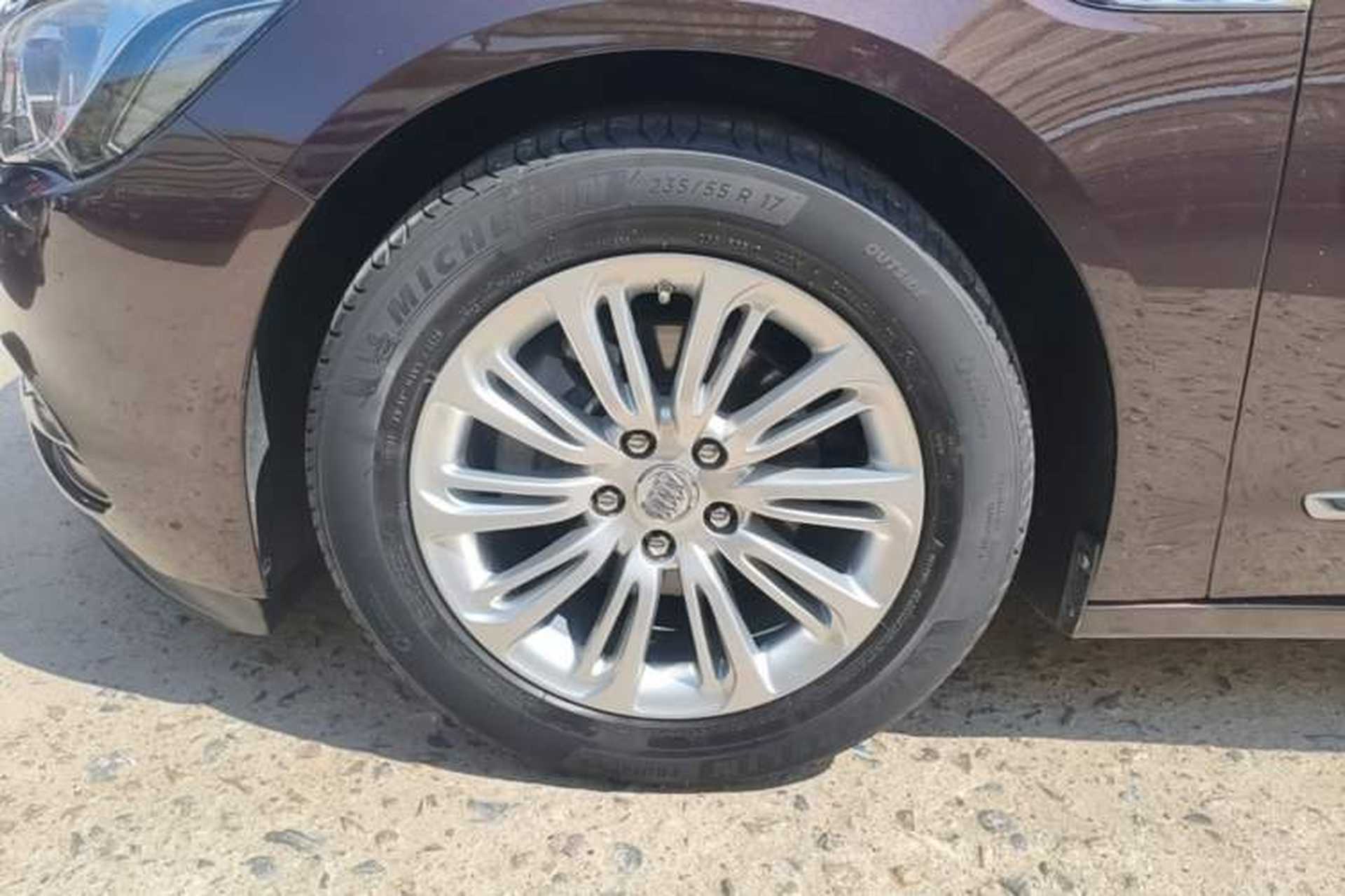 Used Buick LaCrosse 2016 20T Elite Edition Left Front Wheel Hub