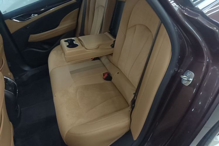 Used Buick LaCrosse 2016 28T Luxury Version Left Rear Seat