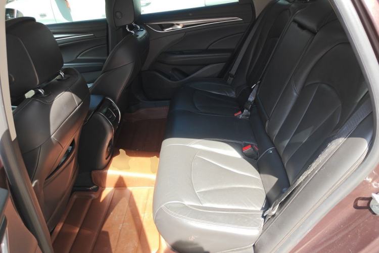 Used Buick LaCrosse 2016 Revised Version 28T Elite Edition Left Rear Seat