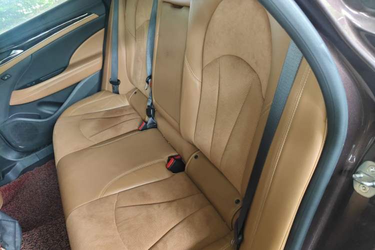 Used Buick LaCrosse 2016 28T Premium Edition Left Rear Seat