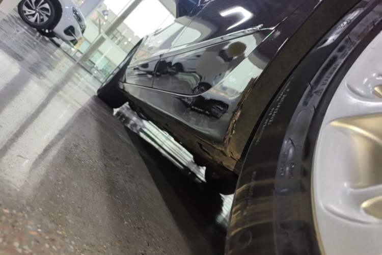 Used Buick LaCrosse 2016 Revised 20T Leading Edition Left Side Sill