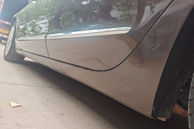 Used Buick LaCrosse 2016 Revised Version 28T Elite Edition Left Side Sill