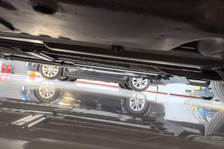 Used Buick LaCrosse 2016 20T Elite Edition Left Side Sill