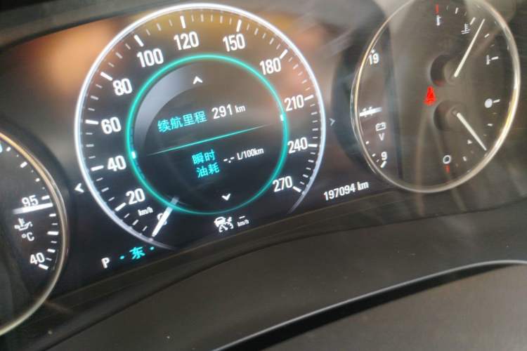 Used Buick LaCrosse 2016 20T Luxury Model Odometer Close Up