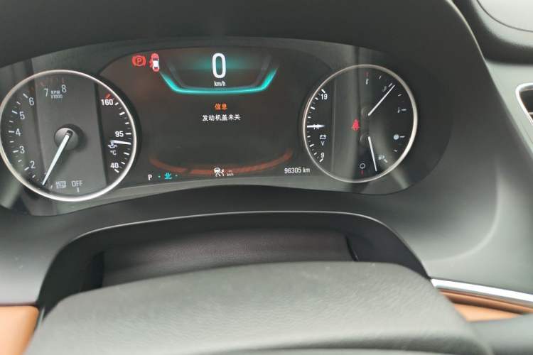 Used Buick LaCrosse 2016 20T Luxury Model Odometer Close Up