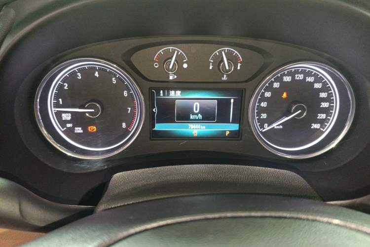 Used Buick LaCrosse 2016 20T Elite Edition Odometer Close Up