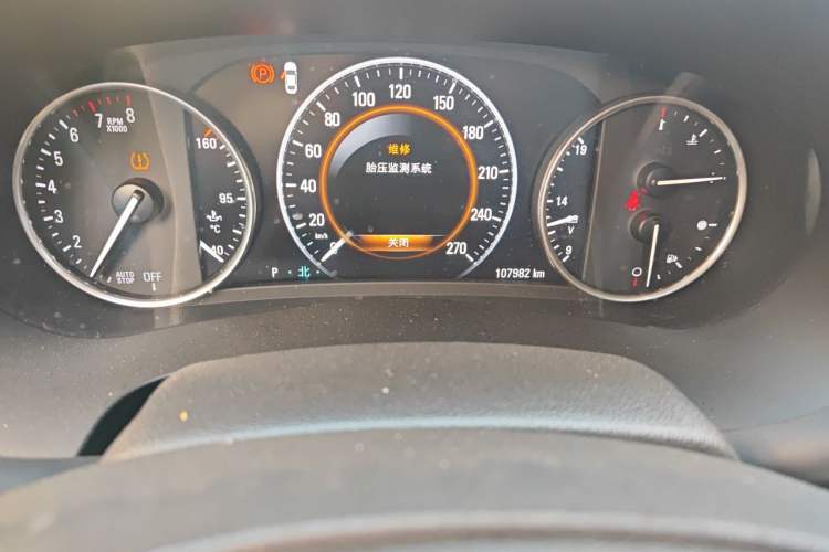 Used Buick LaCrosse 2016 20T Luxury Model Odometer Close Up