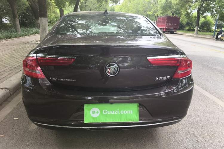 Used Buick LaCrosse 2016 20T Luxury Model Rear