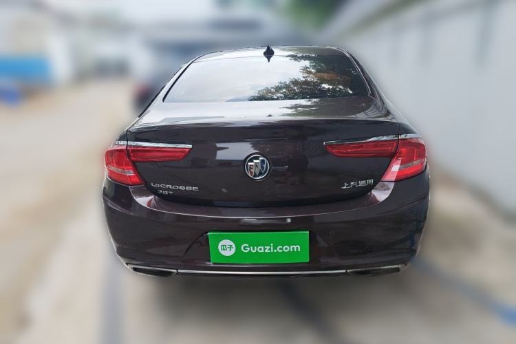 Used Buick LaCrosse 2016 28T Luxury Version Rear
