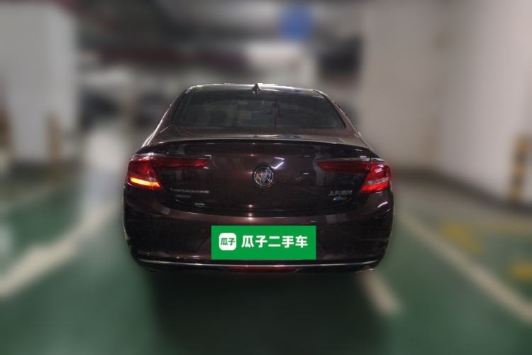 Used Buick LaCrosse 2016 30H Luxury Version Rear