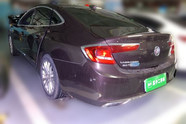 Used Buick LaCrosse 2016 28T Luxury Version Rear Left 45 Deg