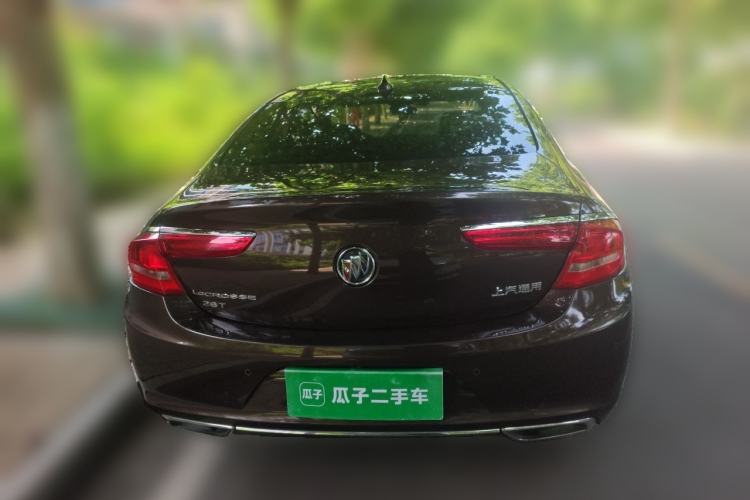 Used Buick LaCrosse 2016 28T Premium Edition Rear