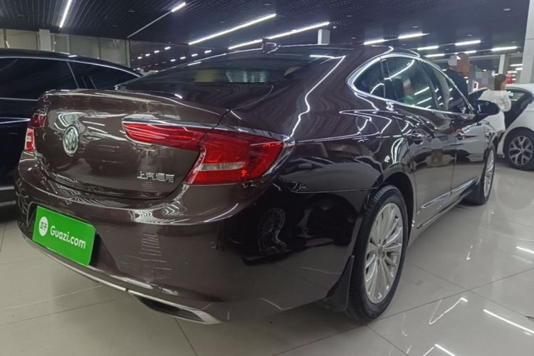 Used Buick LaCrosse 2016 28T Luxury Version Rear Right 45 Deg