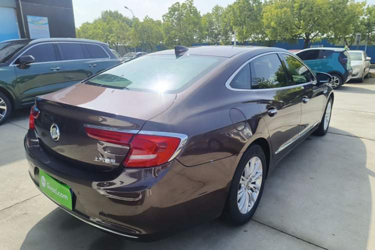 Used Buick LaCrosse 2016 20T Elite Edition Rear Right 45 Deg