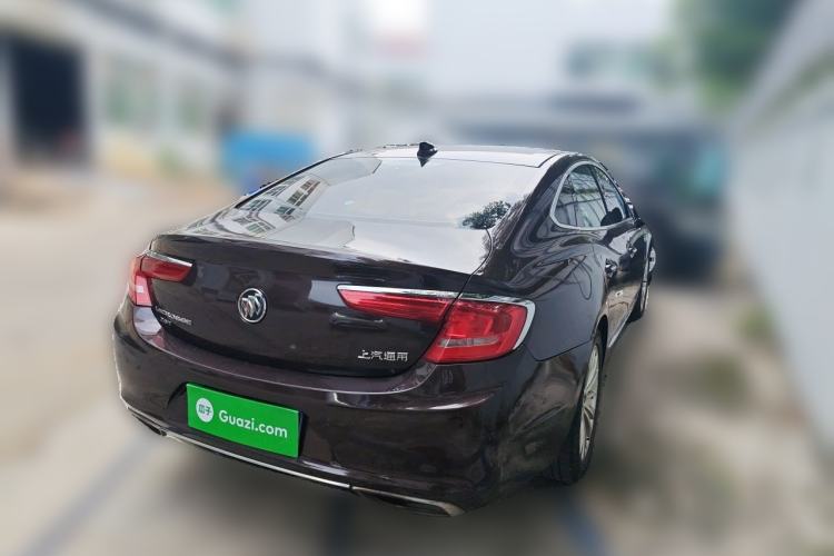 Used Buick LaCrosse 2016 28T Luxury Version Rear Right 45 Deg