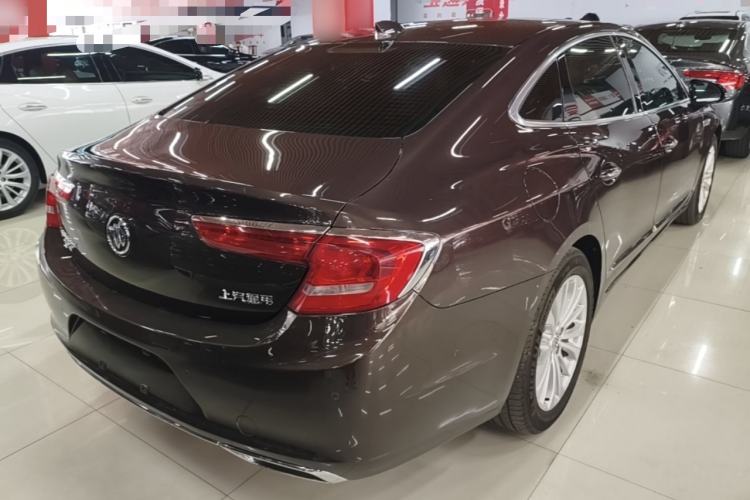 Used Buick LaCrosse 2016 28T Luxury Version Rear Right 45 Deg