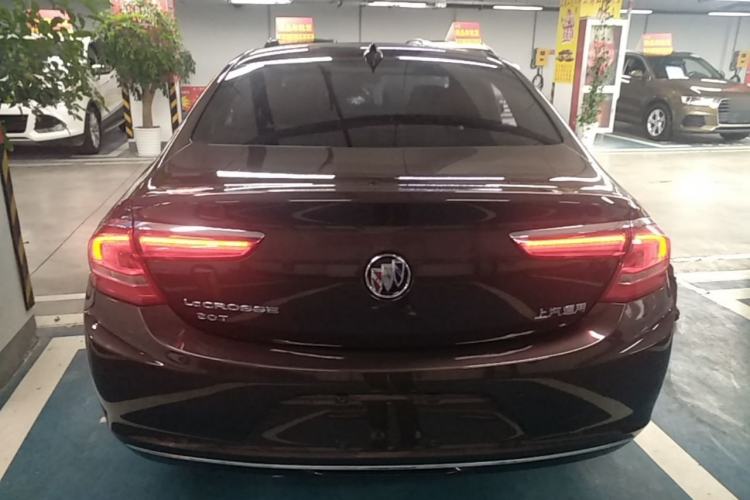 Used Buick LaCrosse 2016 20T Luxury Model Rear