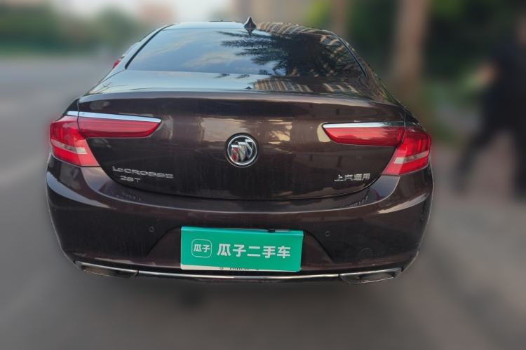 Used Buick LaCrosse 2016 28T Elite Model Rear