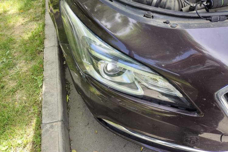 Used Buick LaCrosse 2016 20T Elite Edition Right Front Headlight