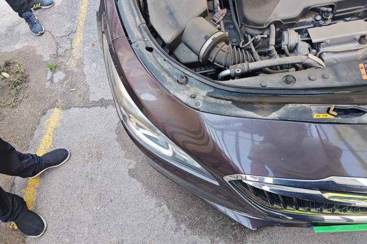 Used Buick LaCrosse 2016 20T Luxury Model Right Front Headlight