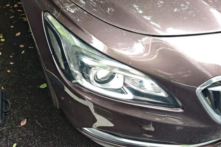 Used Buick LaCrosse 2016 20T Elite Edition Right Front Headlight