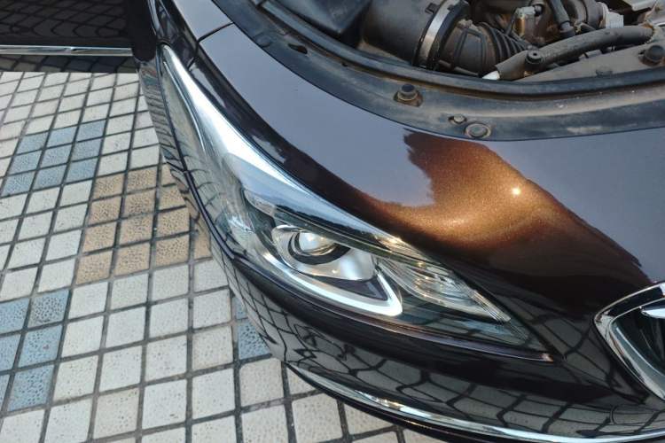 Used Buick LaCrosse 2016 20T Elite Edition Right Front Headlight
