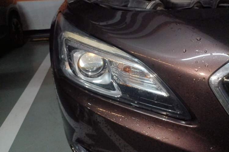 Used Buick LaCrosse 2016 20T Elite Edition Right Front Headlight