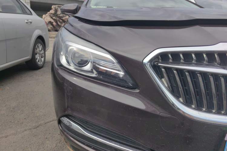 Used Buick LaCrosse 2016 Revised 20T Leading Edition Right Front Headlight
