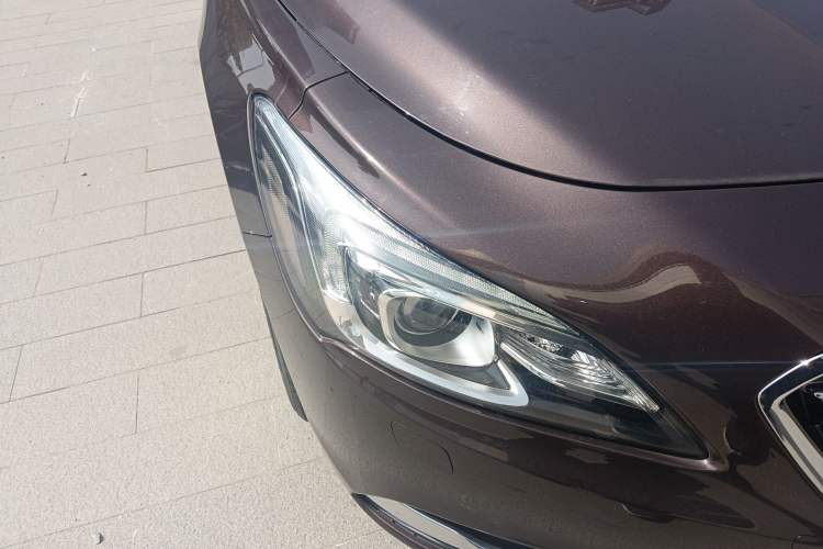Used Buick LaCrosse 2016 20T Elite Edition Right Front Headlight