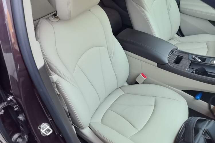 Used Buick LaCrosse 2016 Revised 20T Leading Edition Right Front Seat